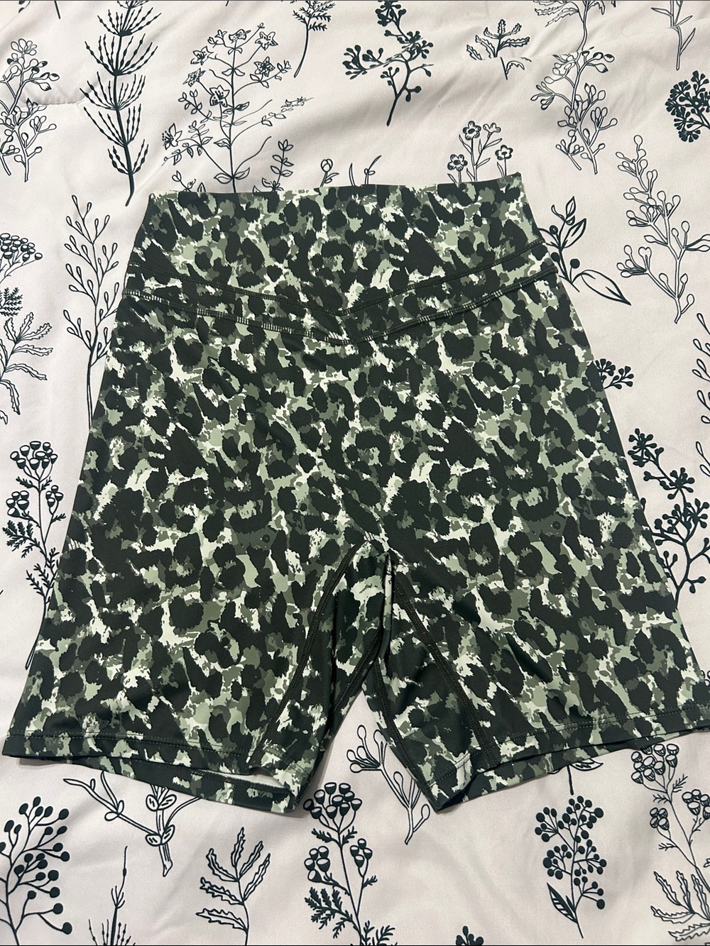 Women biker shorts